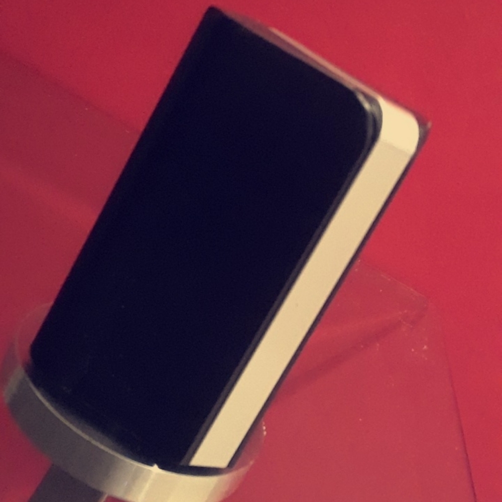 Matrix Wireless - ONE Portable Bluetooth Speaker